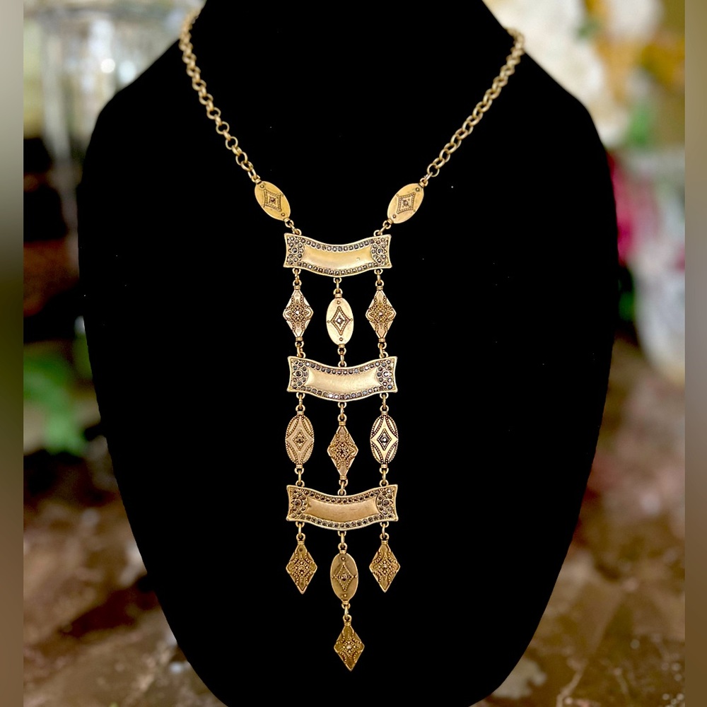 Chico’s 24 in Gold Bib-Style Statement Necklace